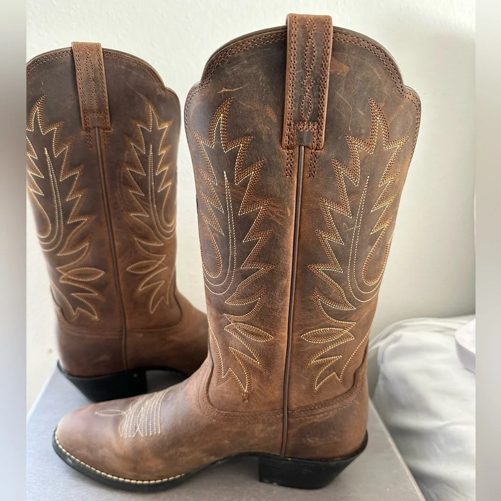 Ariat Heritage R Toe Western Boot - Picture 5 of 9